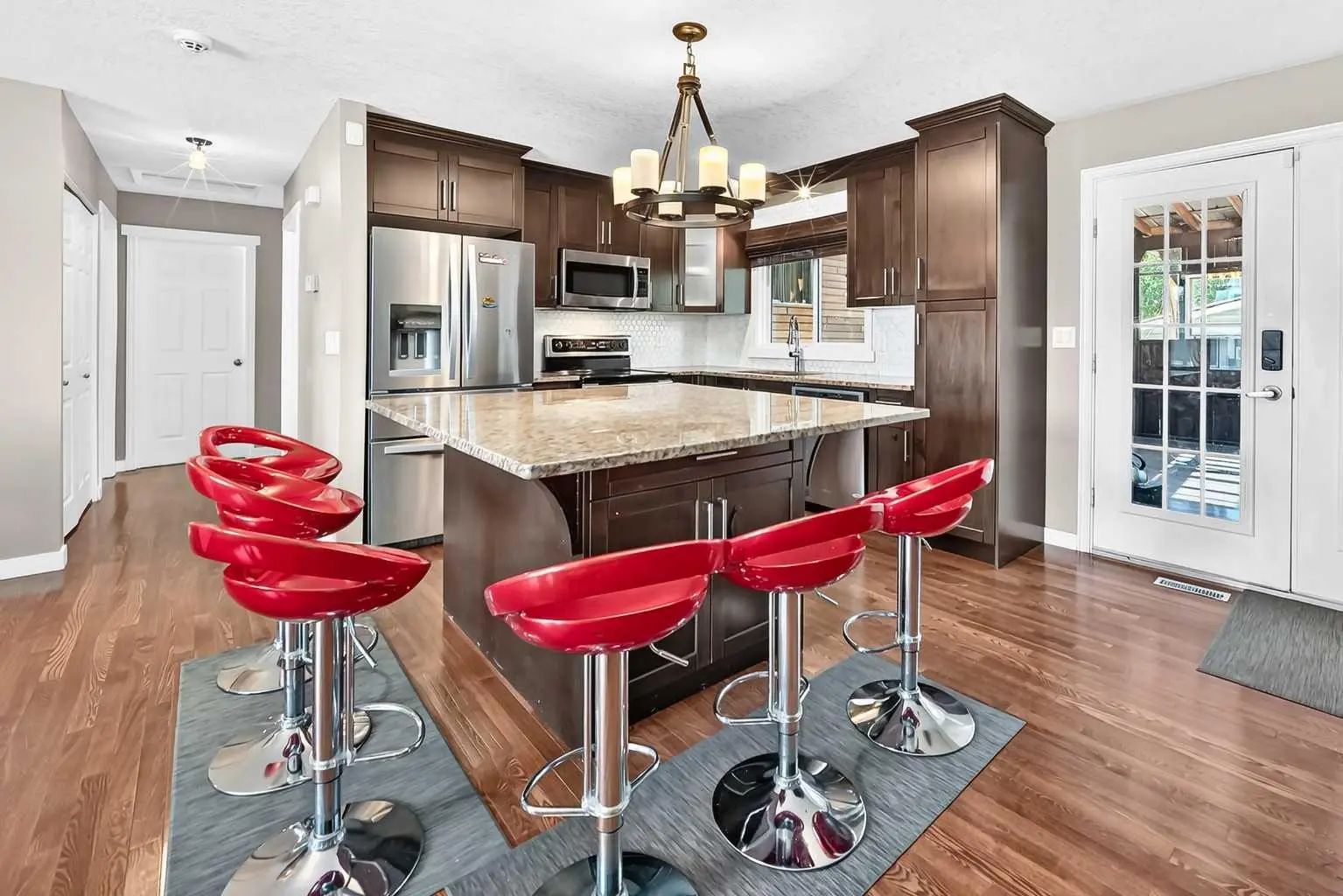 1823 65 Street Northeast, Calgary – Residential Detached Listing Photo 3