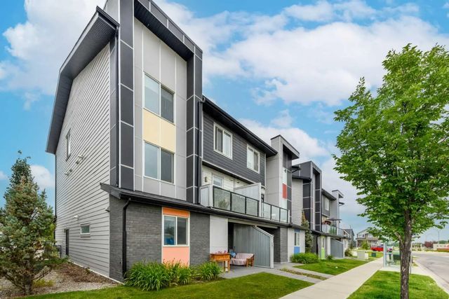 261 Redstone Street Ne, Calgary
