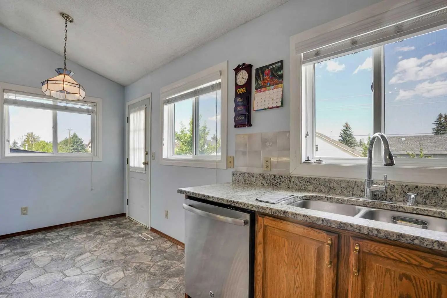 21 La Valencia Green Northeast, Calgary – Residential Detached Listing Photo 13