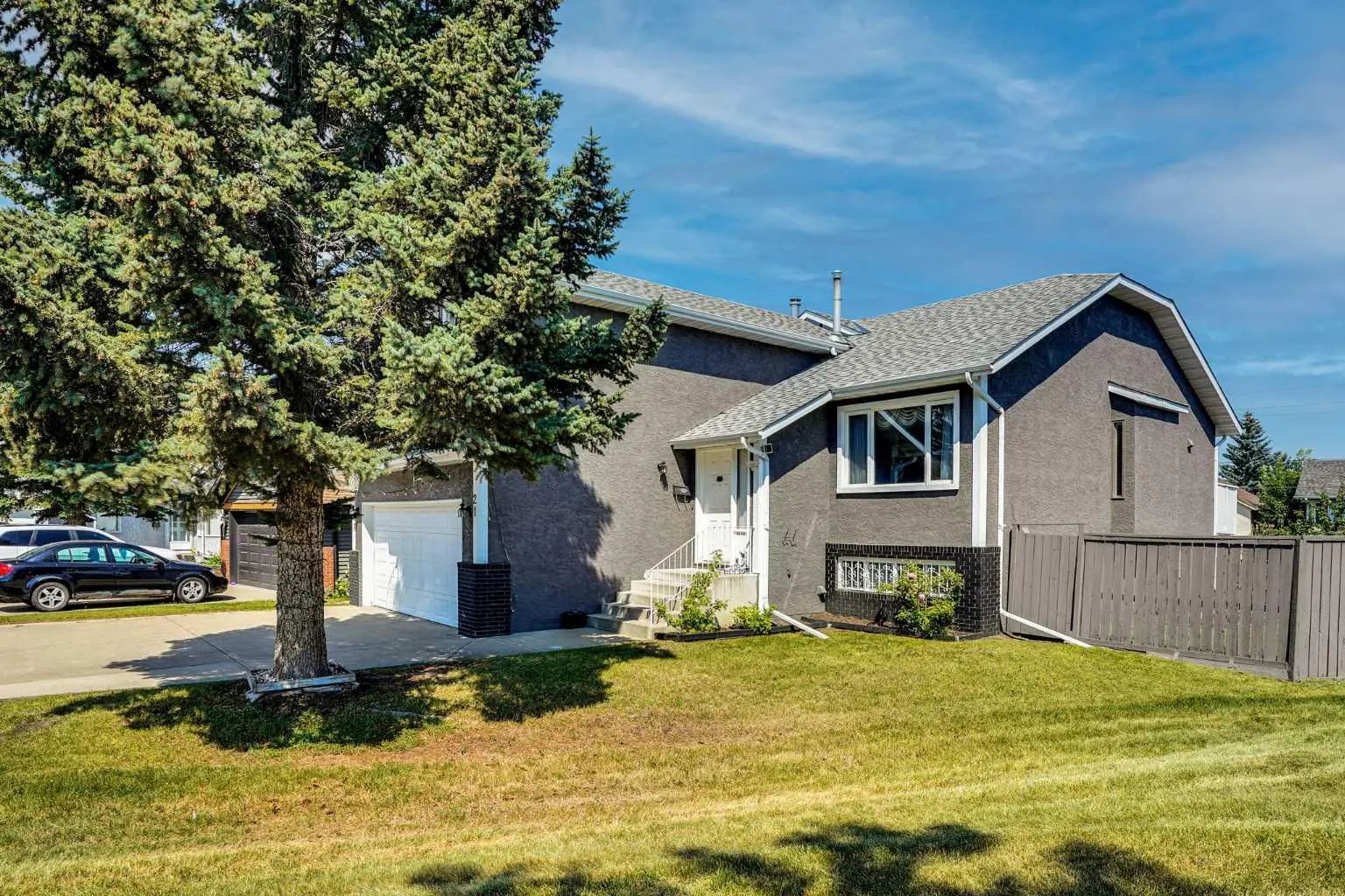 21 La Valencia Green Northeast, Calgary – Residential Detached Listing Photo 4