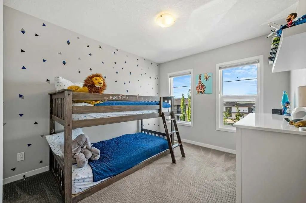 114 Crestbrook Way Southwest, Calgary – Residential Semi Detached (Half Duplex) Listing Photo 29