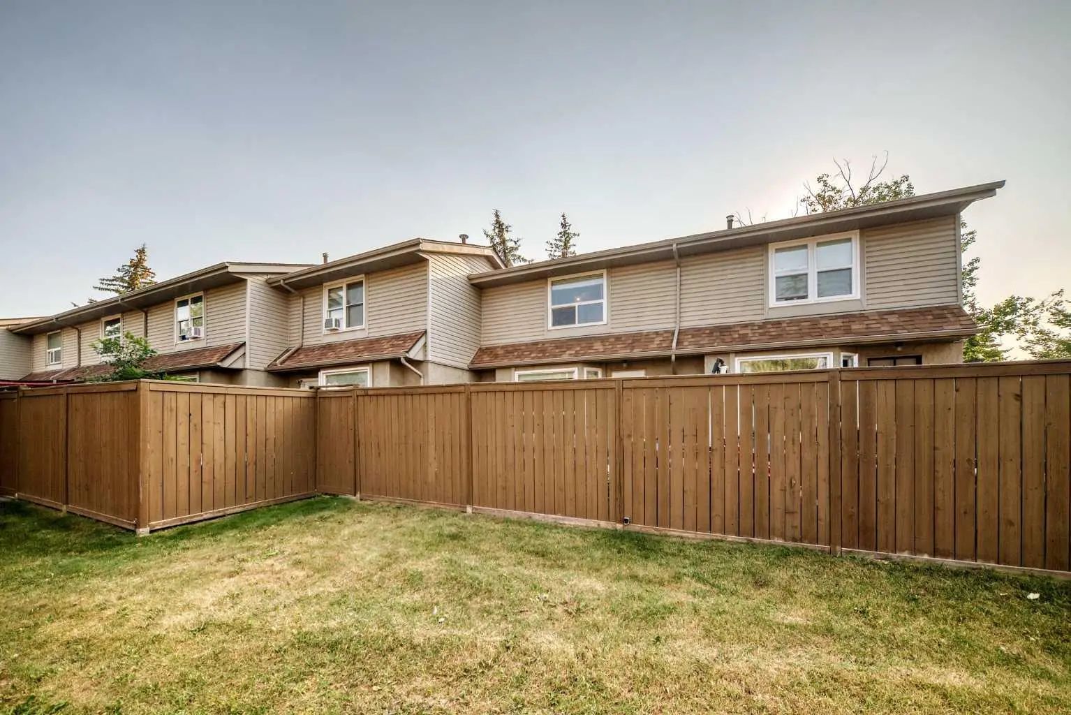 13 123 Queensland Drive Southeast, Calgary – Residential Row/Townhouse Listing Photo 22
