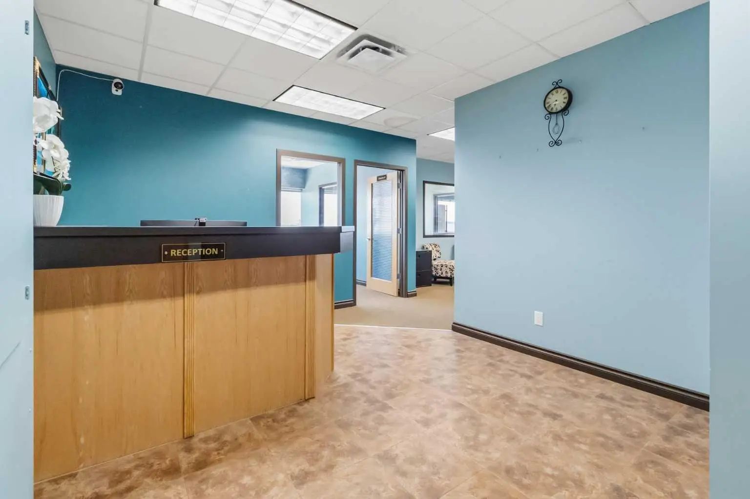 221 2770 3 Avenue Northeast, Calgary – Commercial Office Listing Photo 12