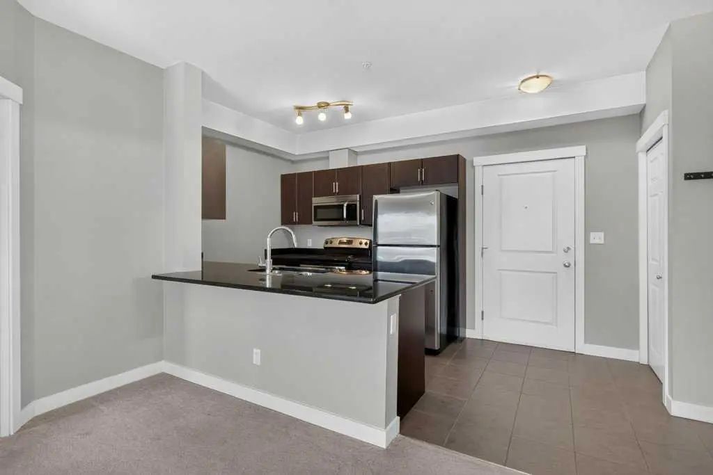 210 3950 46 Avenue Northwest, Calgary – Residential Apartment Listing Photo 12