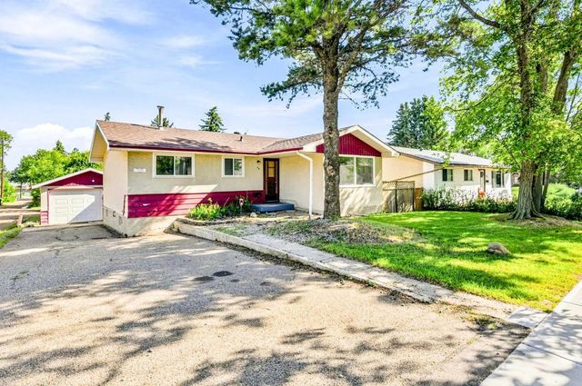 36 Grandview Crescent , Camrose