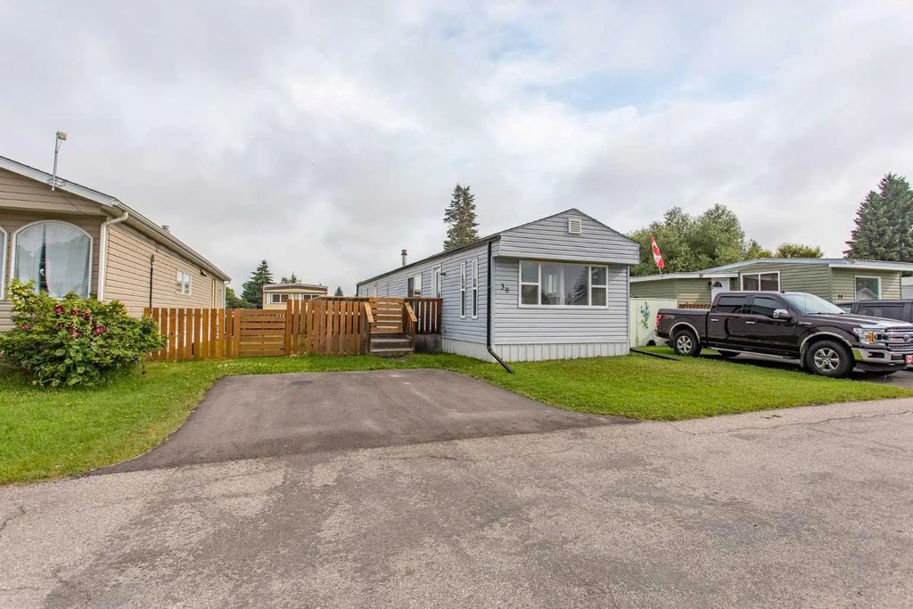 30 5344 76 Street , Red Deer