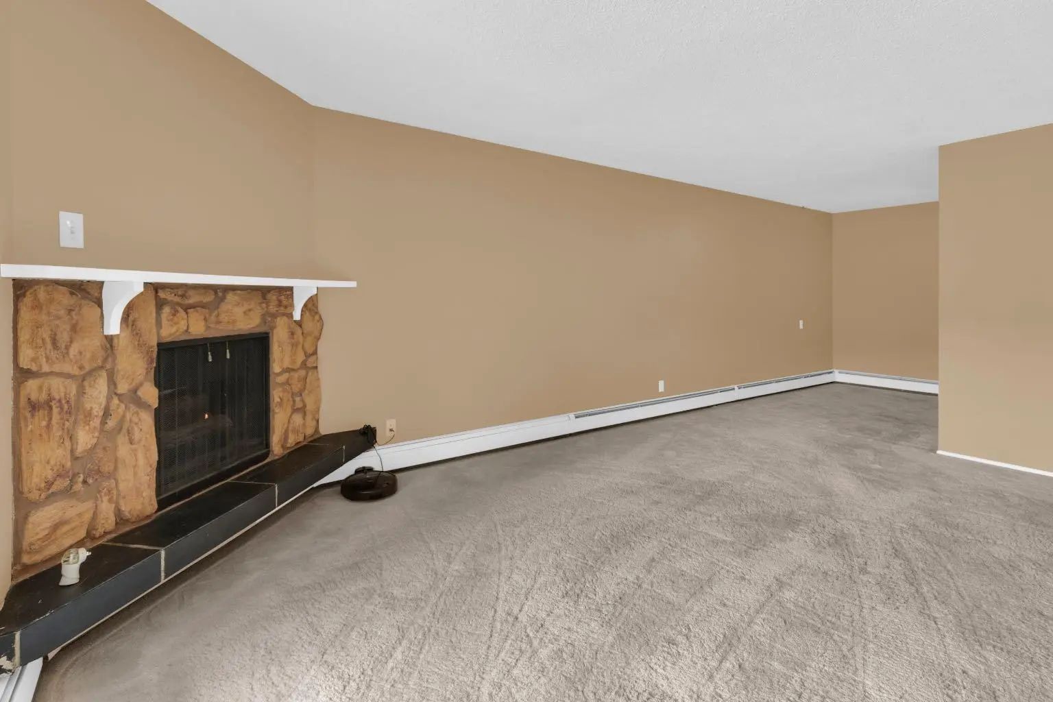 3204 4001c 49 Street Northwest, Calgary – Residential Apartment Listing Photo 3