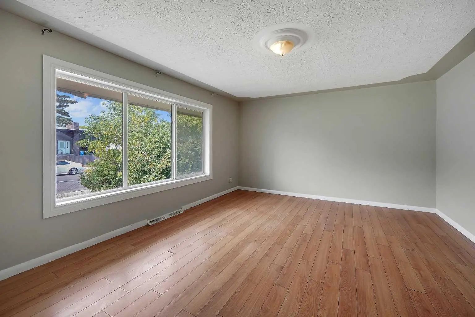 1506 36 Street Southeast, Calgary – Residential Detached Listing Photo 5