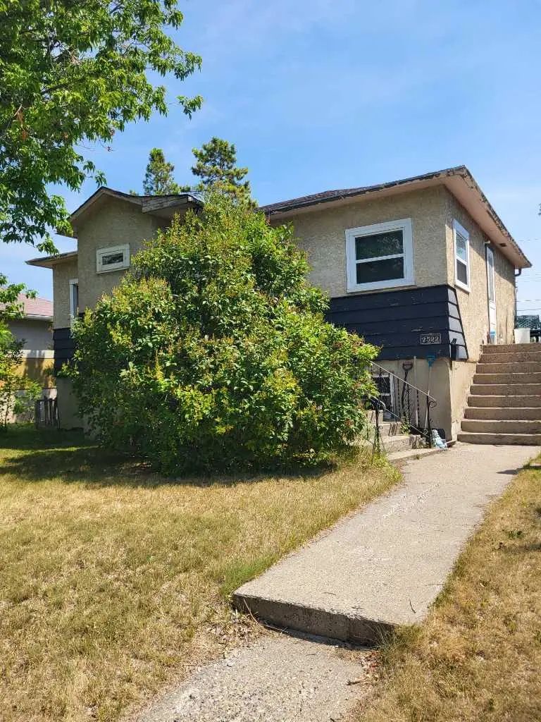 2522 17 Street Southeast, Calgary – Residential Detached Listing Photo 2