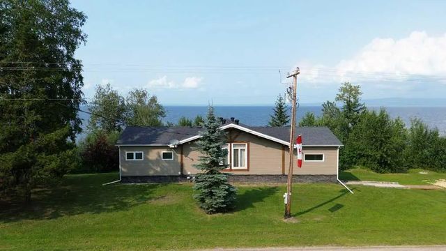 73050 Southshore Drive E, Widewater