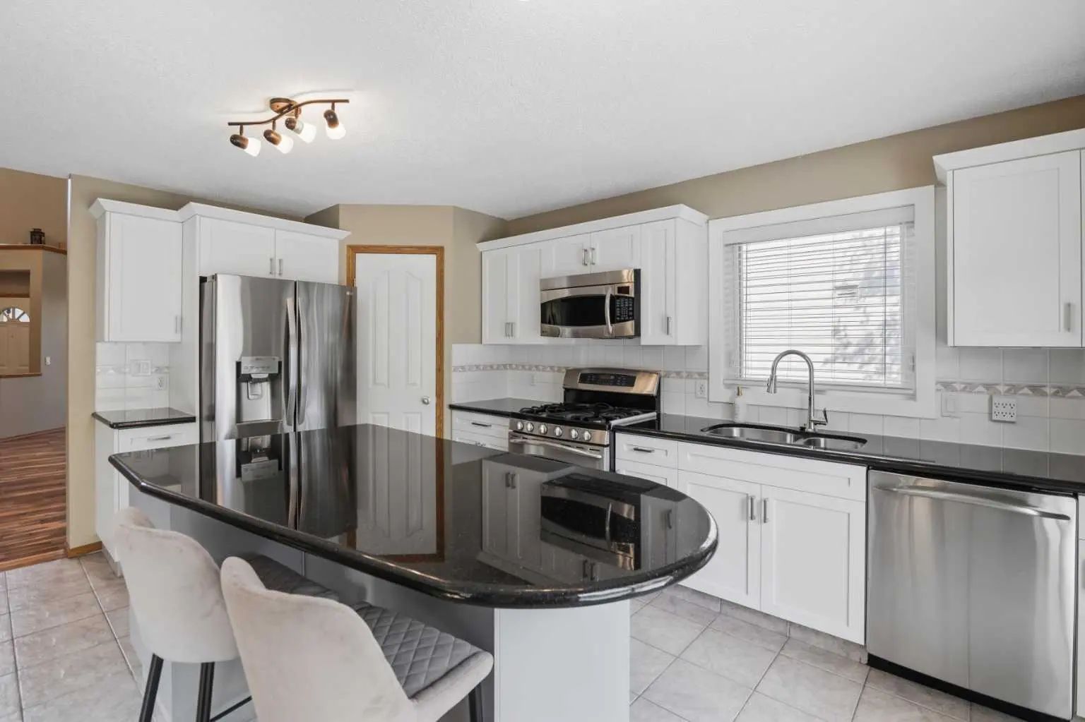142 Riverview Circle Southeast, Calgary – Residential Detached Listing Photo 18