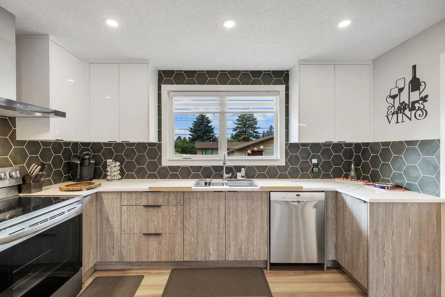 8031 Huntwick Hill Northeast, Calgary – Residential Detached Listing Photo 20