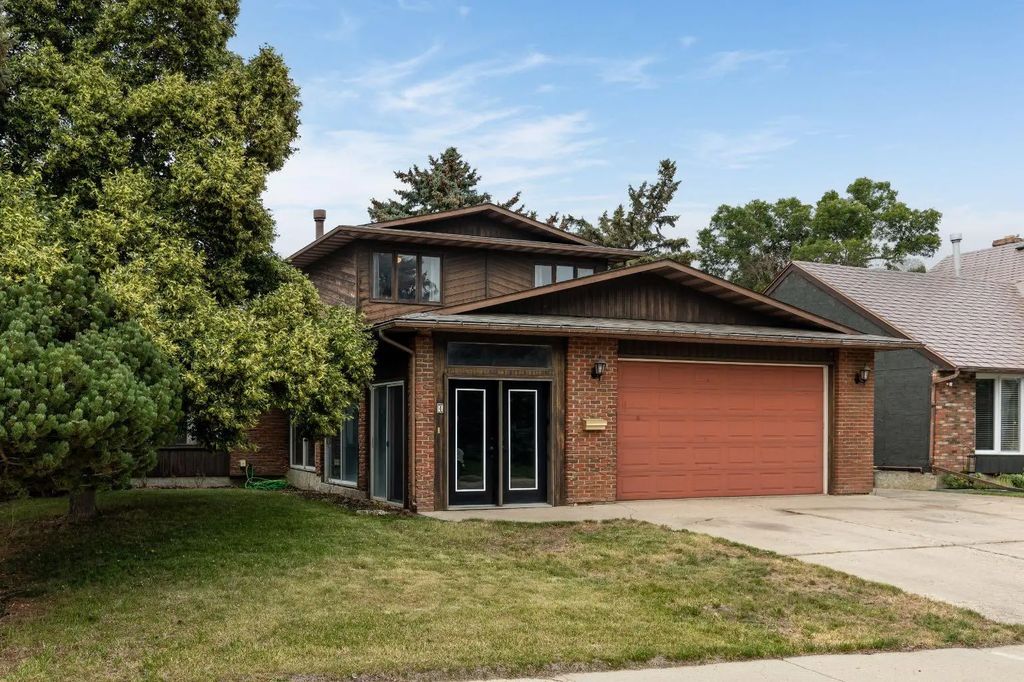 4 Greenwood Court Sw, Medicine Hat
