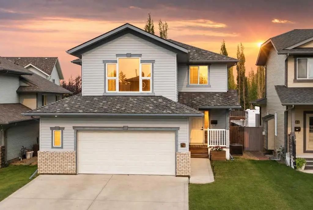 76 Lacey Close , Red Deer