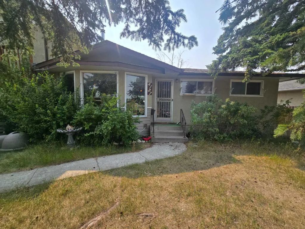 4127 69 Street Nw, Calgary