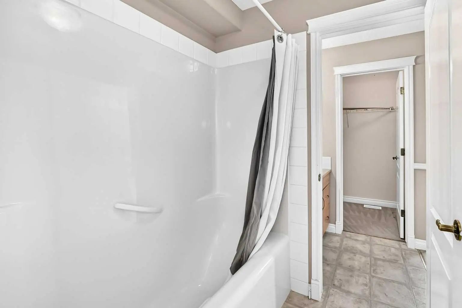 63 Royal Birch Point Northwest, Calgary – Residential Detached Listing Photo 29
