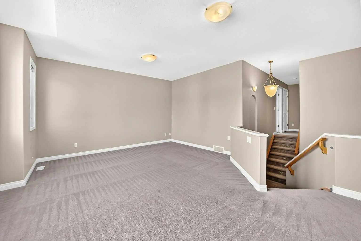 63 Royal Birch Point Northwest, Calgary – Residential Detached Listing Photo 32