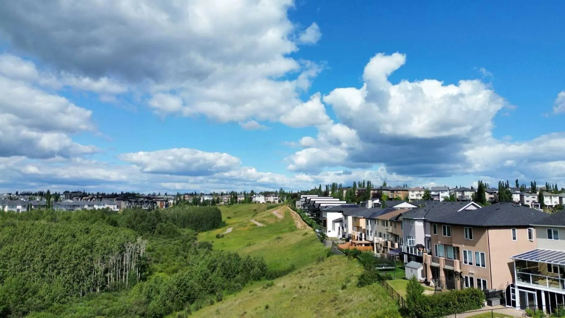 63 Royal Birch Point Northwest, Calgary – Residential Detached Listing Photo 4