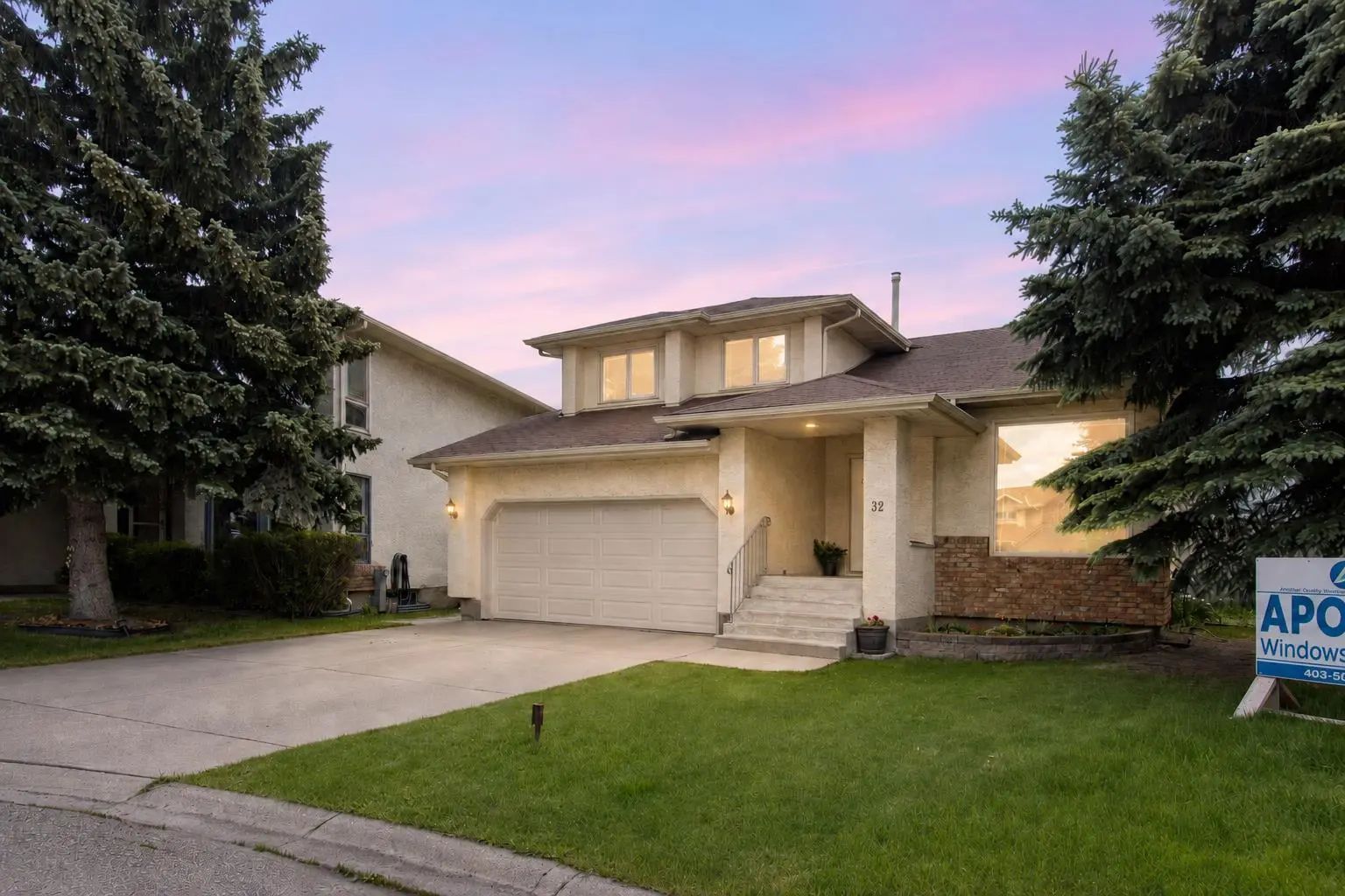 32 Del Rio Place Northeast, Calgary – Residential Detached Listing Photo 2