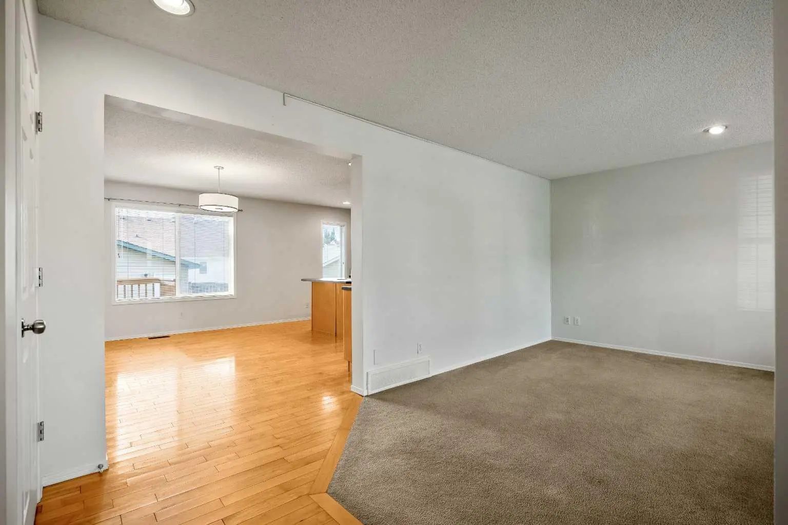 179 Prestwick Drive Southeast, Calgary – Residential Detached Listing Photo 18