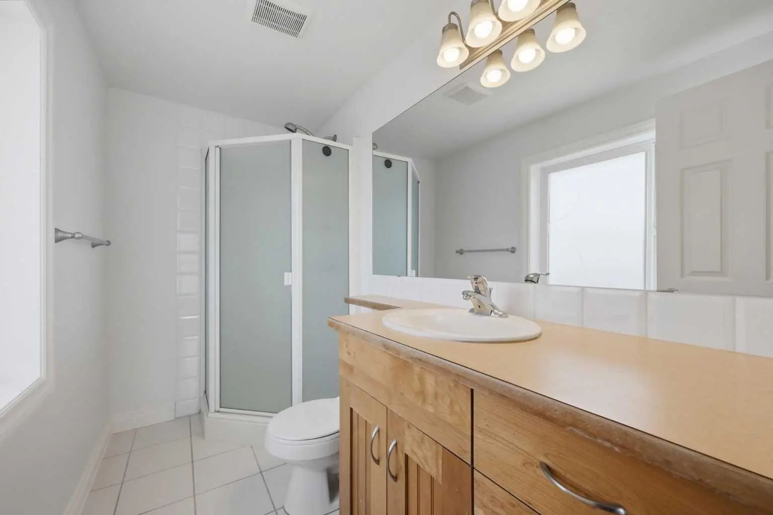 172 Somme Manor Southwest, Calgary – Residential Semi Detached (Half Duplex) Listing Photo 28