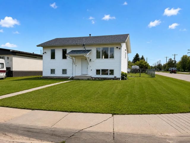 130 1 Street , Blue Ridge