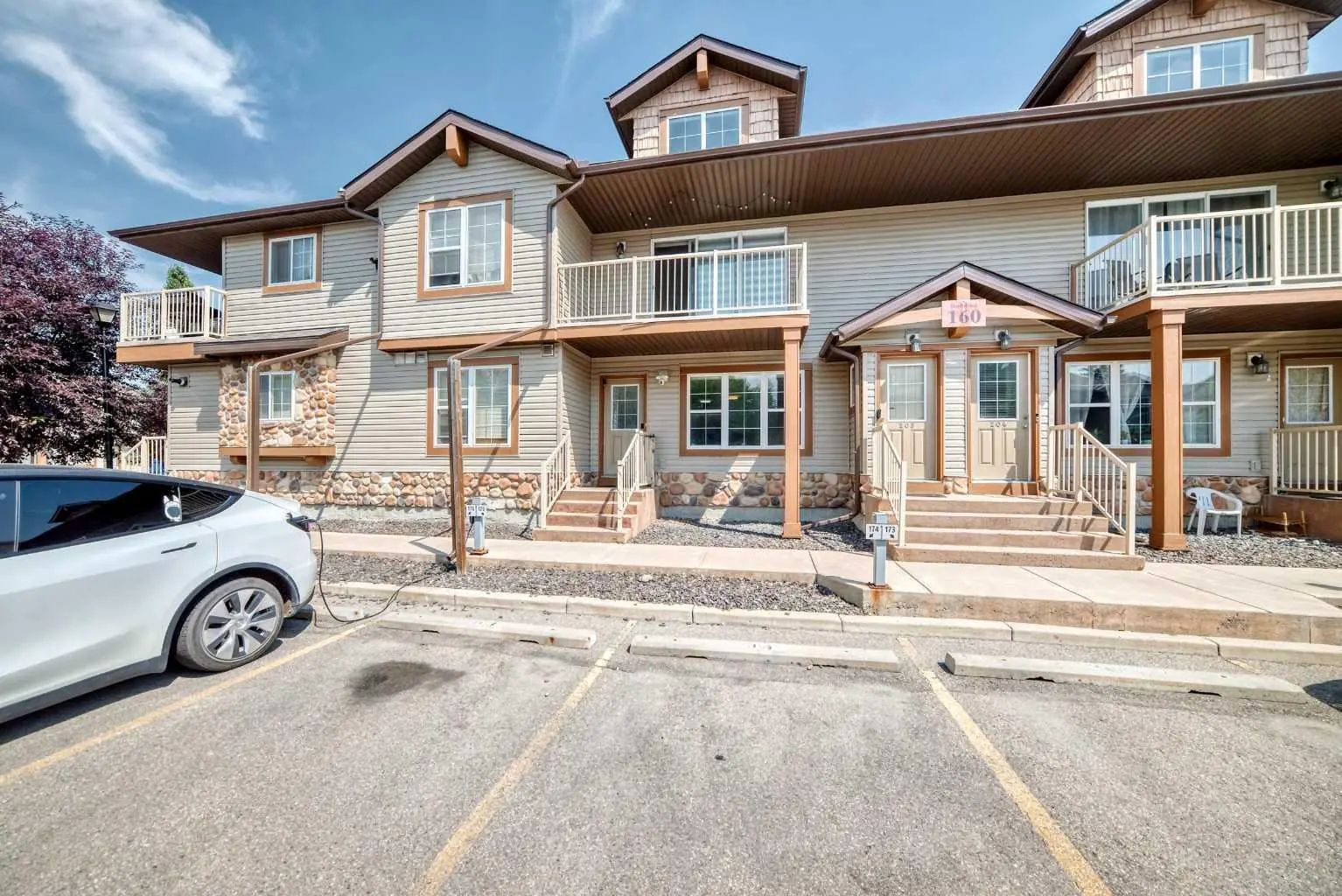 103 160 Panatella Landing Northwest, Calgary – Residential Row/Townhouse Listing Photo 2