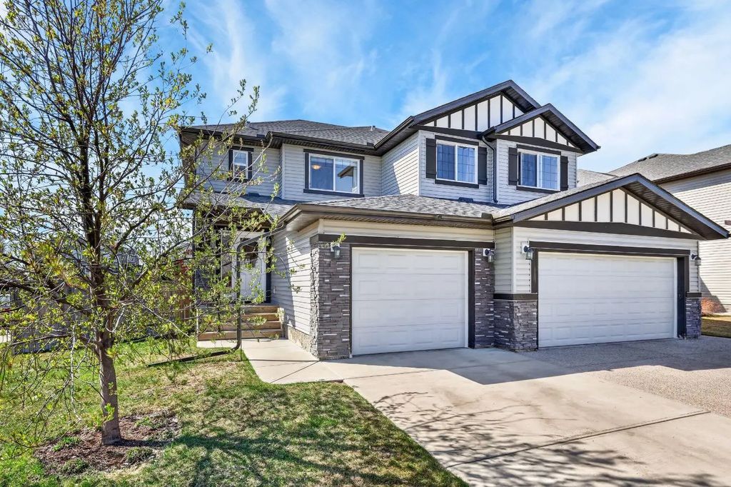 1901 Baywater Alley Sw, Airdrie