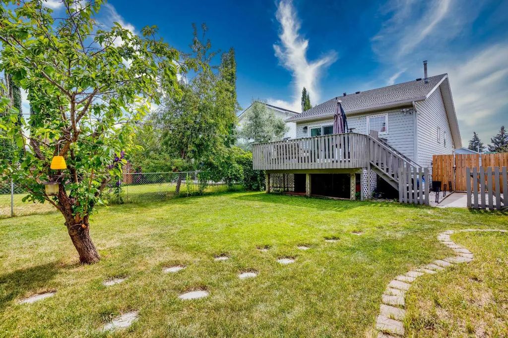 5 Shawglen Court Sw, Calgary