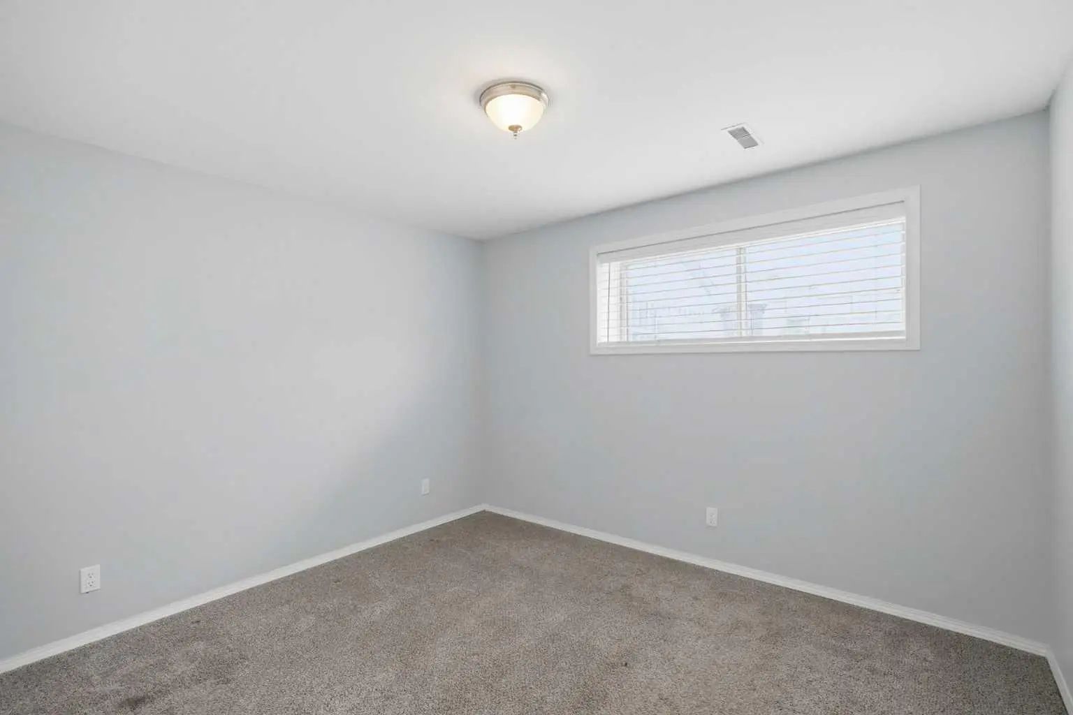 2706 46 Street Southeast, Calgary – Residential Semi Detached (Half Duplex) Listing Photo 16
