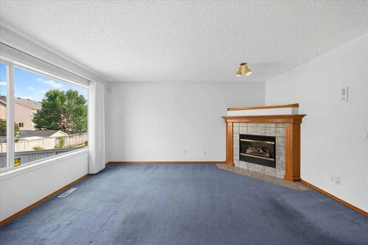 74 Anaheim Gardens Northeast, Calgary – Residential Detached Listing Photo 14