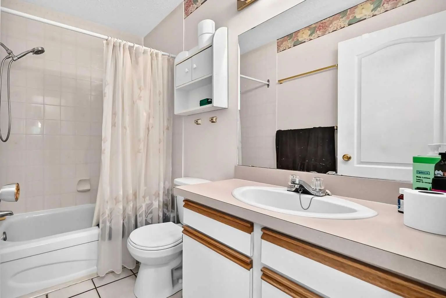 6437 Coach Hill Road Southwest, Calgary – Residential Semi Detached (Half Duplex) Listing Photo 18