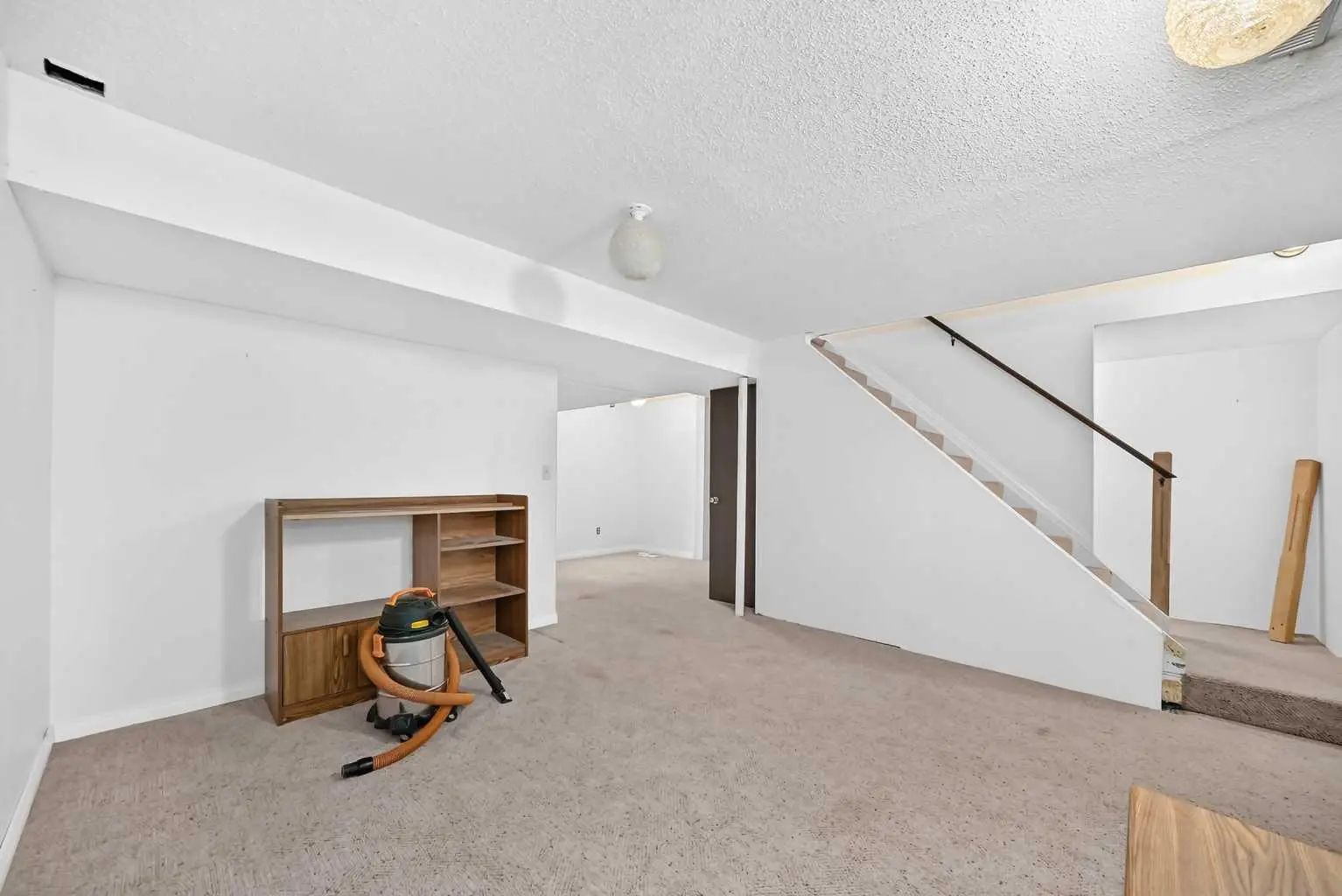 6437 Coach Hill Road Southwest, Calgary – Residential Semi Detached (Half Duplex) Listing Photo 22