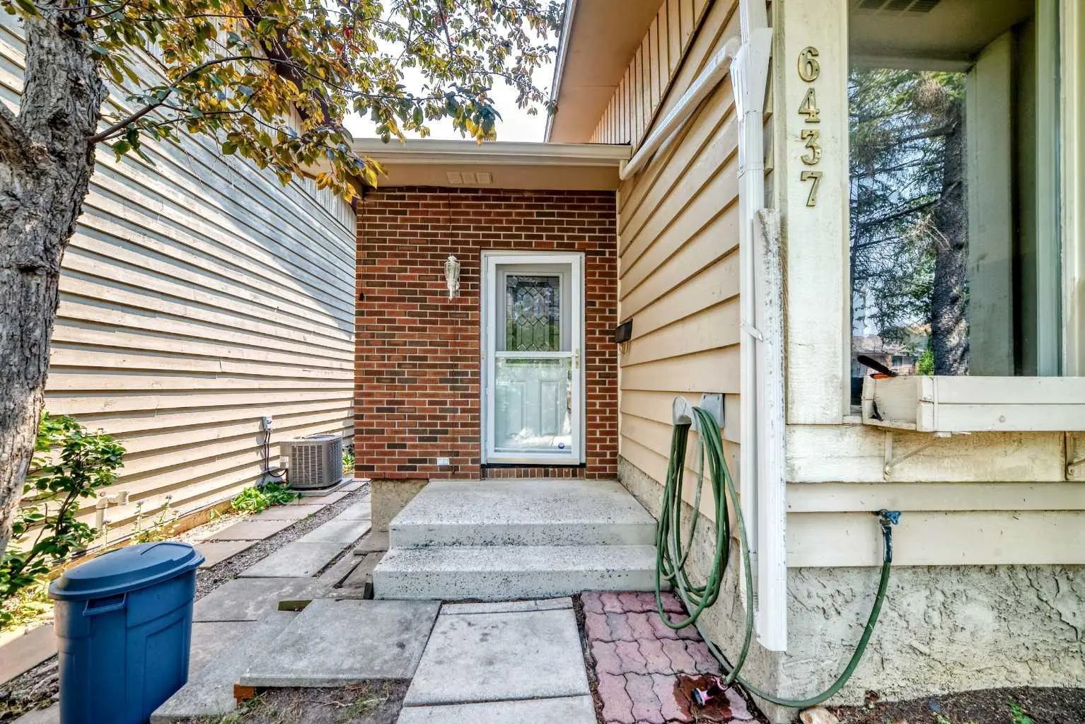 6437 Coach Hill Road Southwest, Calgary – Residential Semi Detached (Half Duplex) Listing Photo 49
