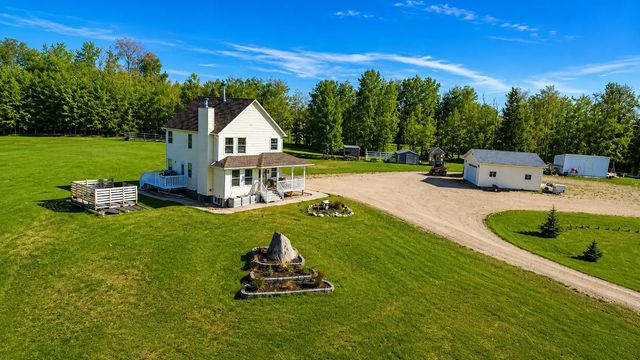 42 113033 Township Road 592  , Rural Woodlands County