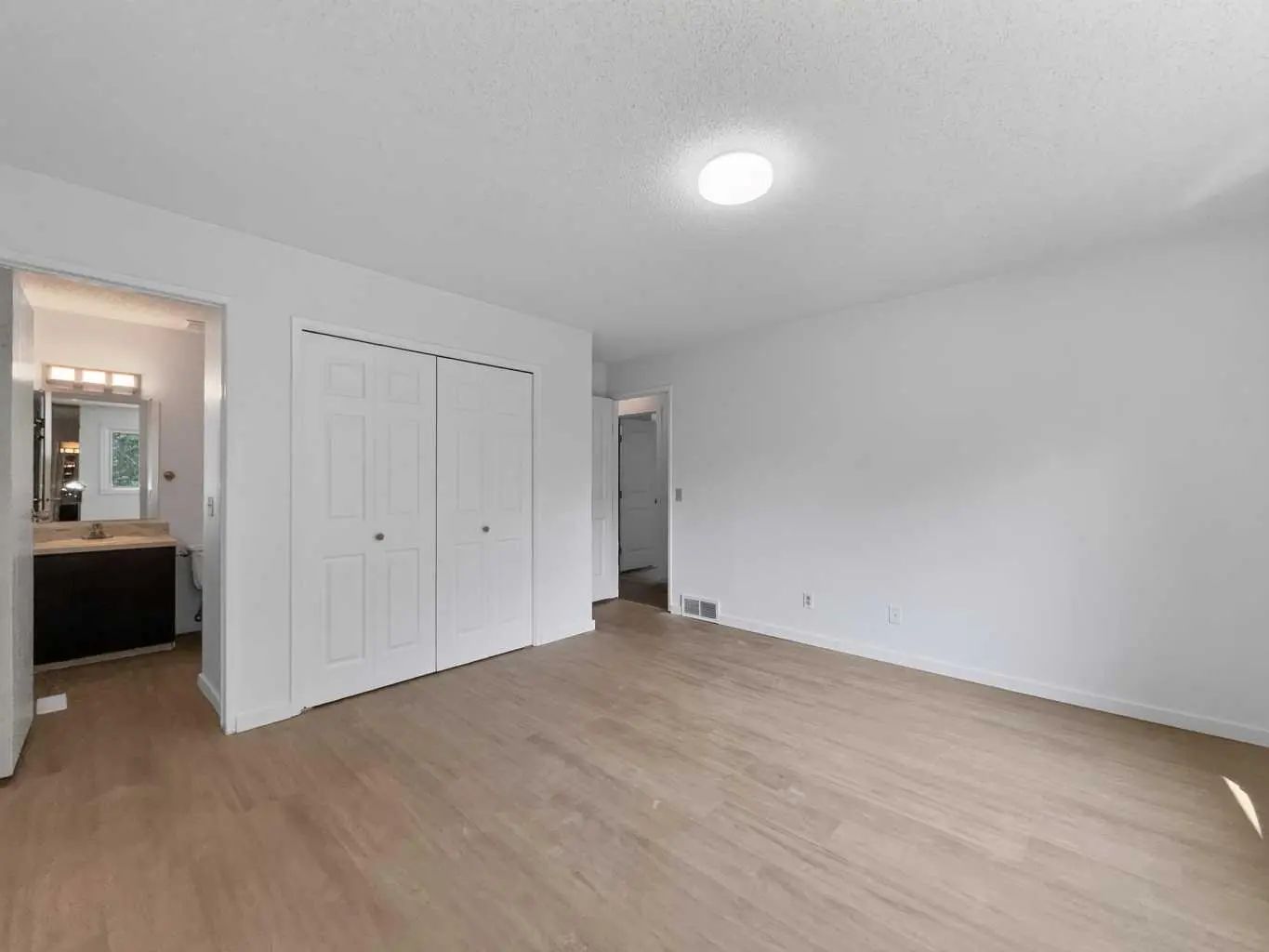 207 Deer Ridge Way Southeast, Calgary – Residential Detached Listing Photo 23