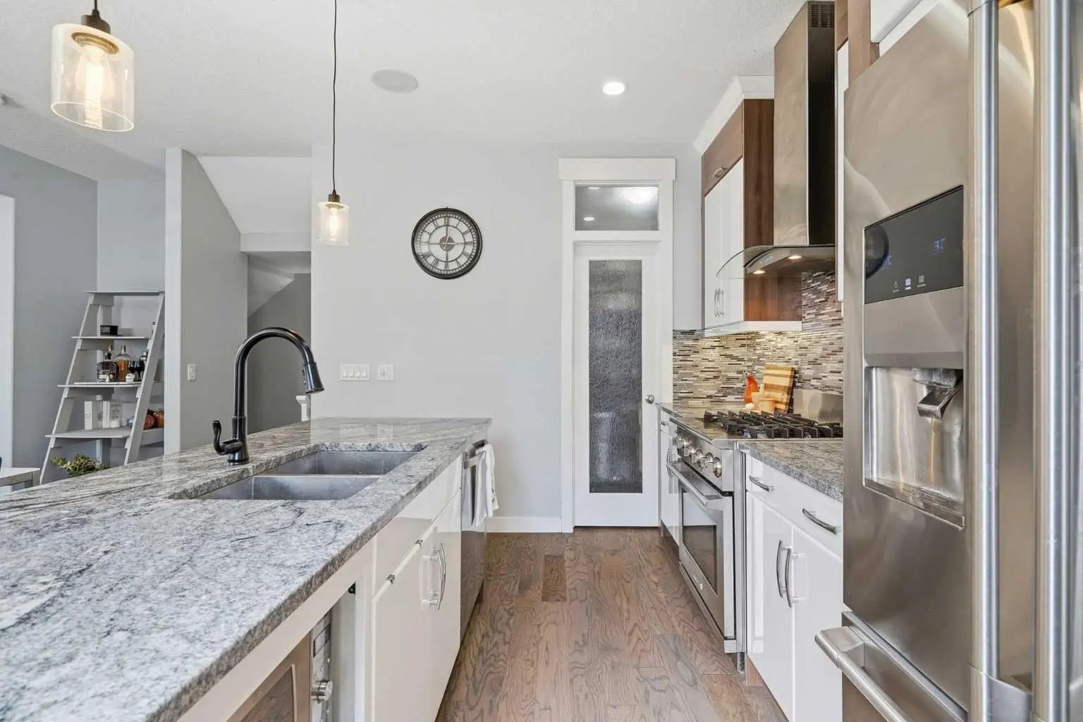 1 2432 24a Street Southwest, Calgary – Residential Row/Townhouse Listing Photo 11