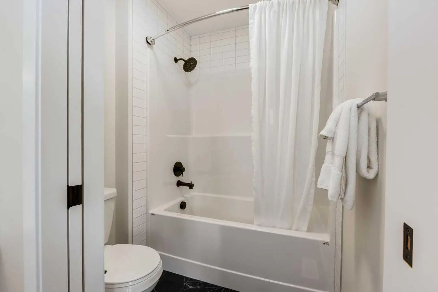 88 Bluerock Terrace Southwest, Calgary – Residential Detached Listing Photo 34