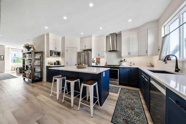 114 Seton Grove Se, Calgary