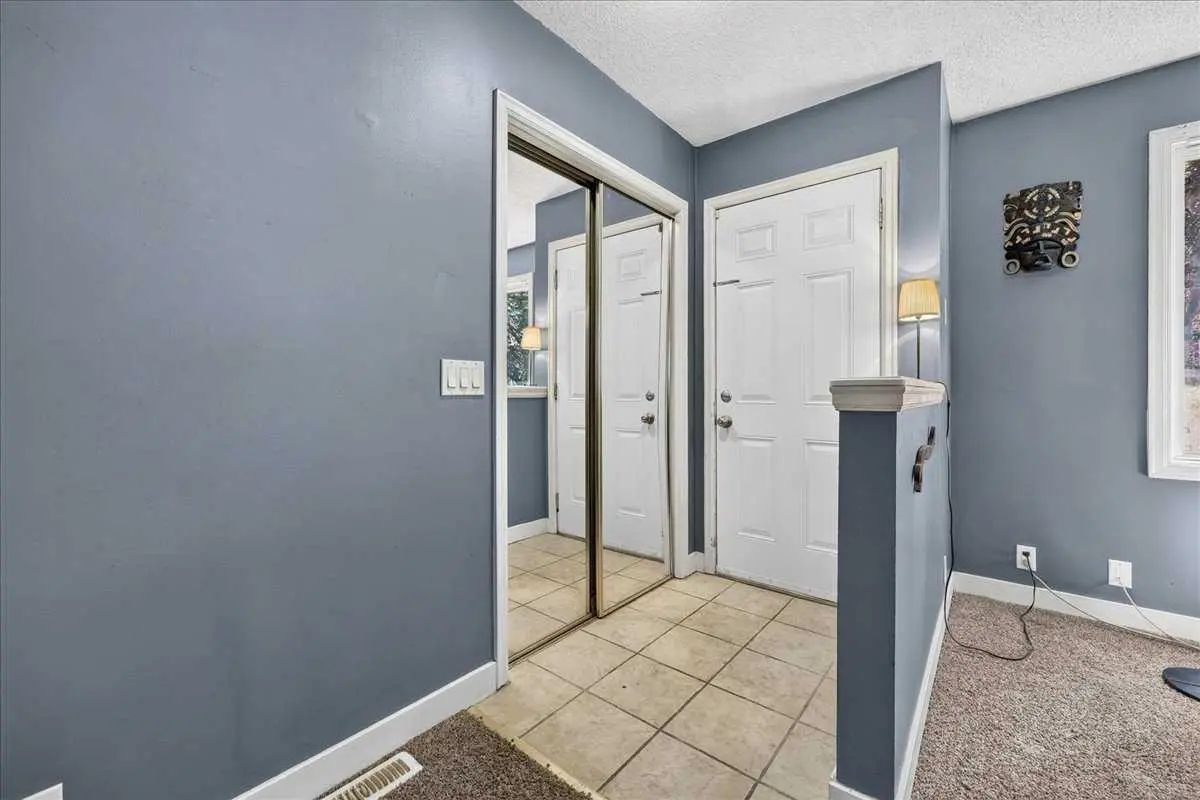 136 Templeview Place Northeast, Calgary – Residential Detached Listing Photo 5