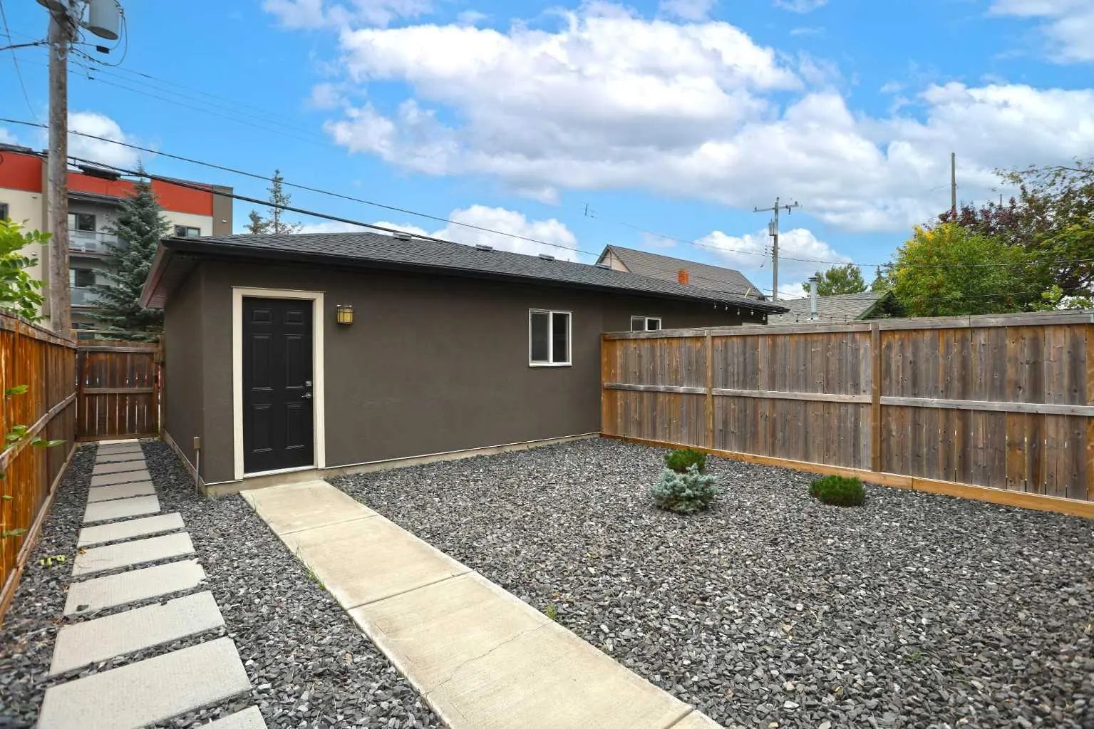 3318 Centre B Street Northwest, Calgary – Residential Semi Detached (Half Duplex) Listing Photo 37