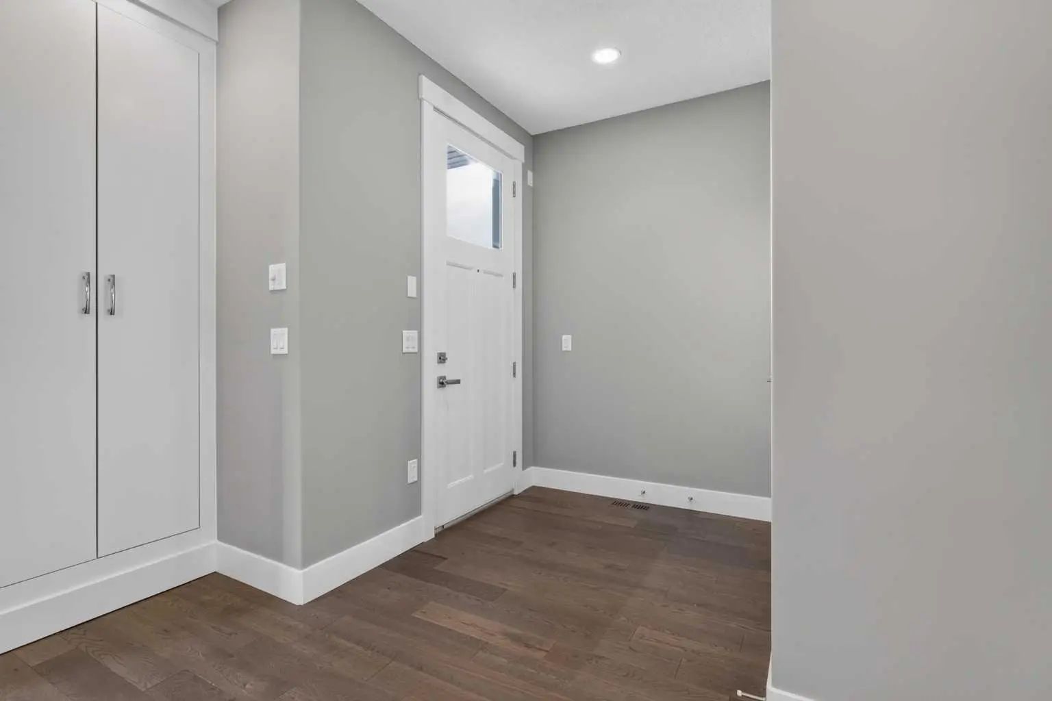 3318 Centre B Street Northwest, Calgary – Residential Semi Detached (Half Duplex) Listing Photo 5
