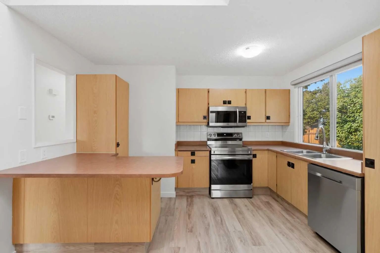 731 Queensland Drive Southeast, Calgary – Residential Detached Listing Photo 16