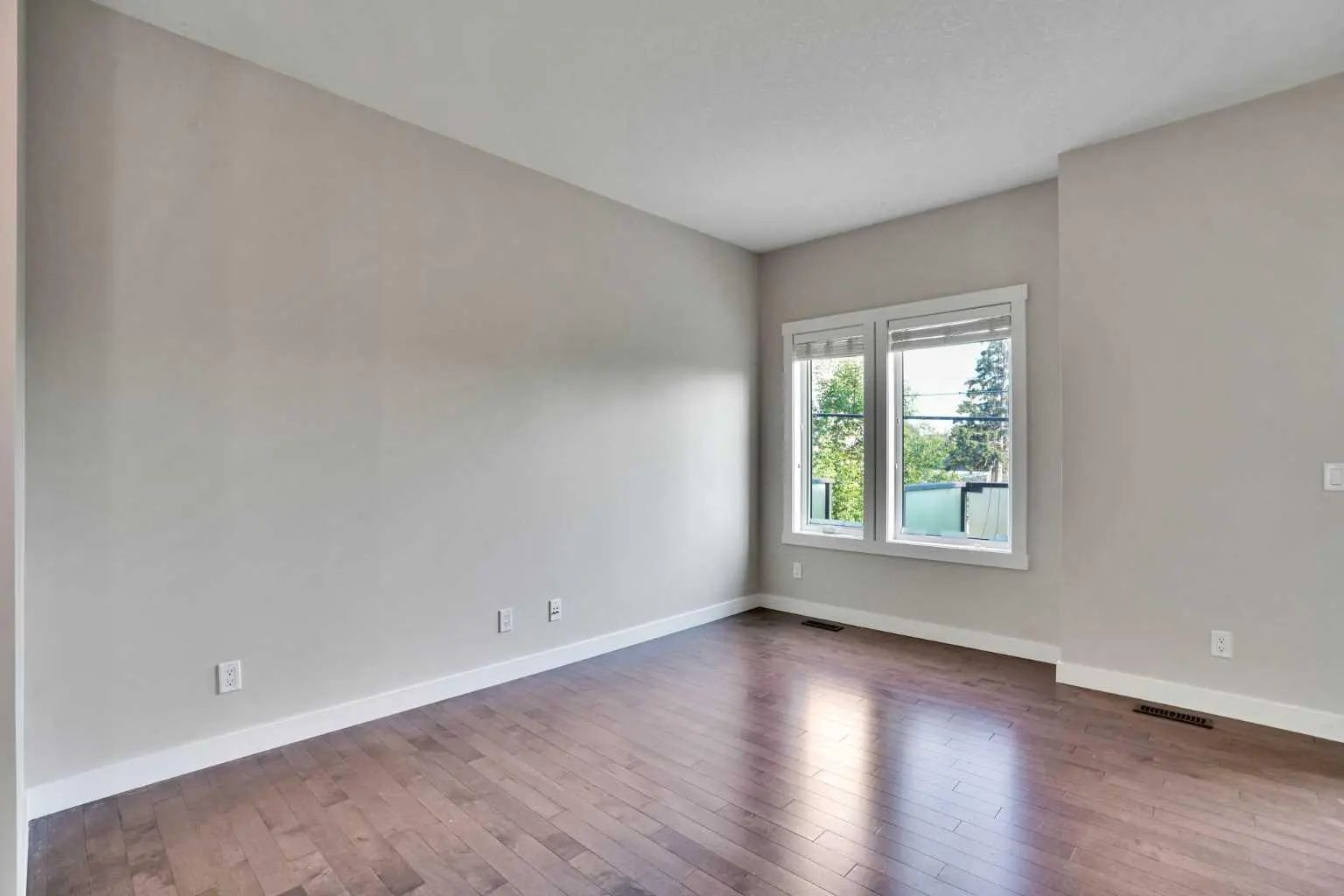 118 28 Mcdougall Court Northeast, Calgary – Residential Row/Townhouse Listing Photo 12
