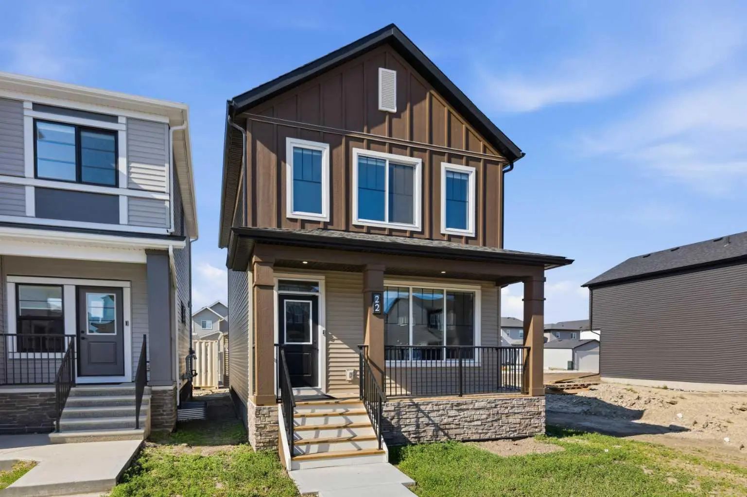22 Chinook Winds Court Southwest, Airdrie – Residential Detached Listing Photo 2
