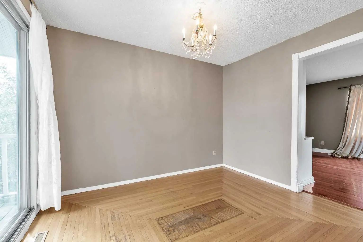 5820 Dalmead Crescent Northwest, Calgary – Residential Detached Listing Photo 13