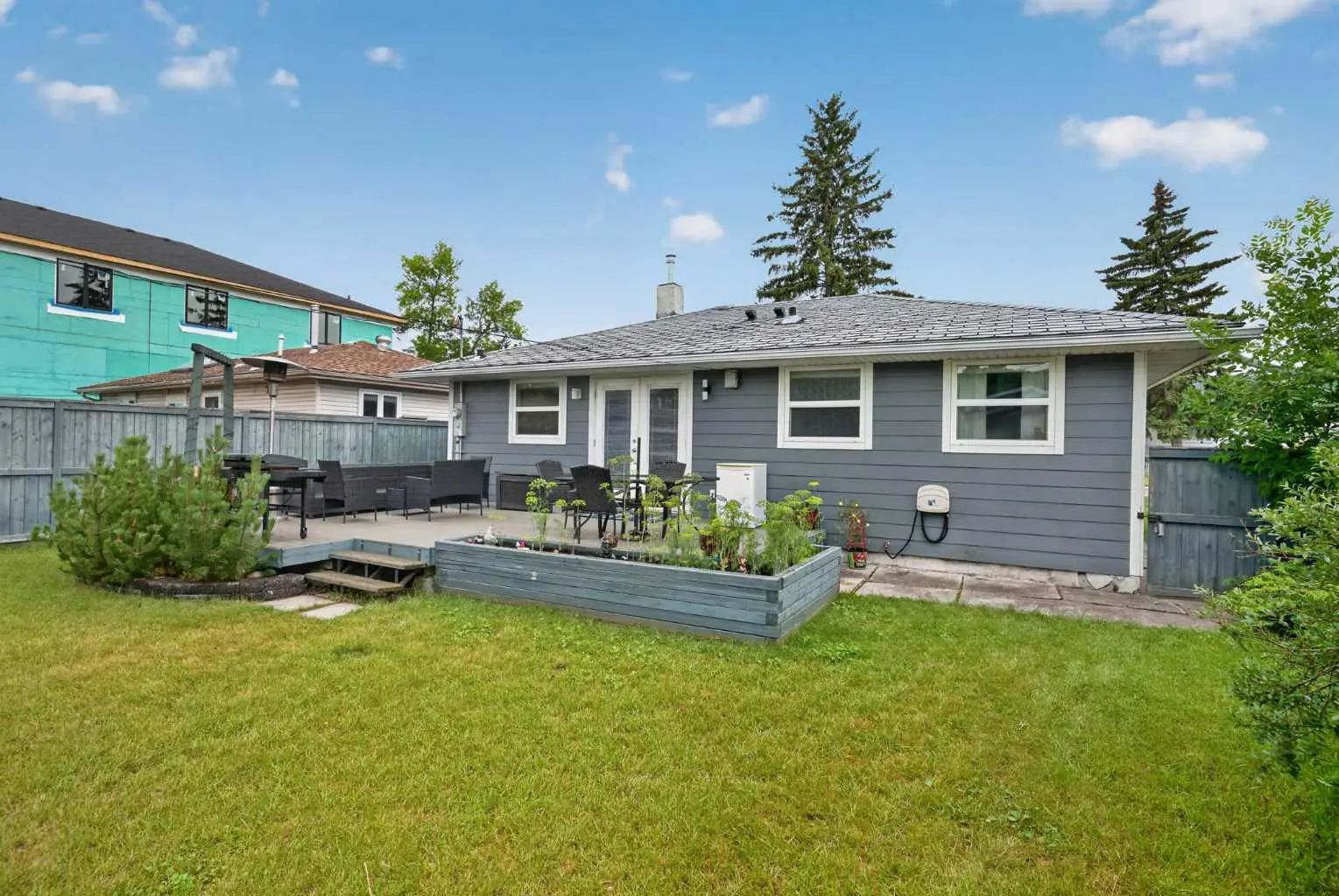 6324 Bowmont Crescent Northwest, Calgary – Residential Detached Listing Photo 24