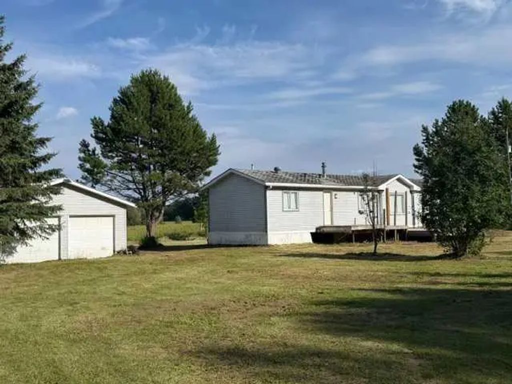 74023 Range Road 95  , Rural Big Lakes County