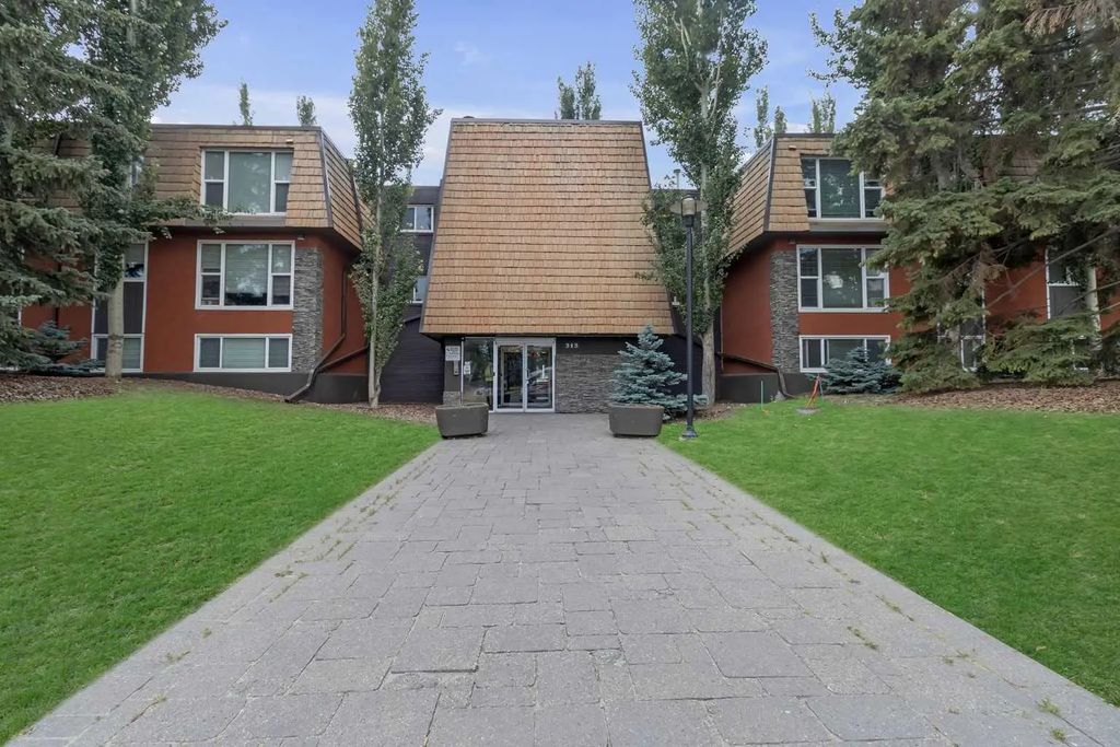 108 315 50 Avenue Sw, Calgary