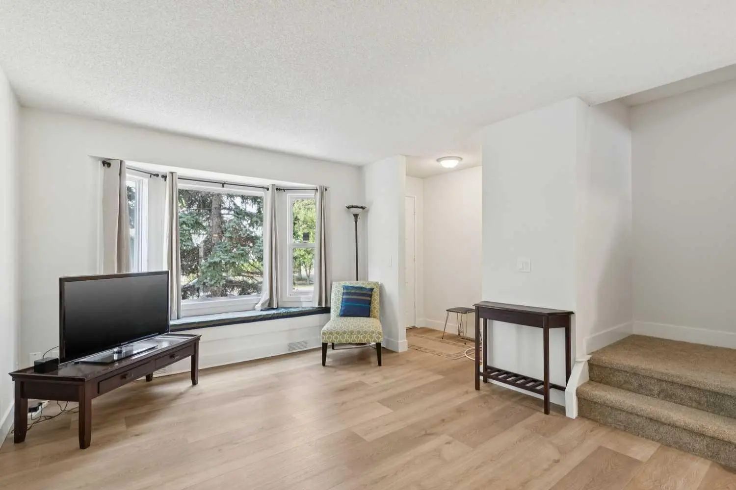 91 Deerfield Drive Southeast, Calgary – Residential Row/Townhouse Listing Photo 3